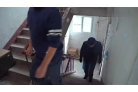 金溪为什么选择专业追讨公司来处理您的债务纠纷？